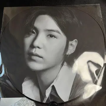 BTS 슈가 윤기 ARIRANG 왈츠 일본 한정판 일콘 부채