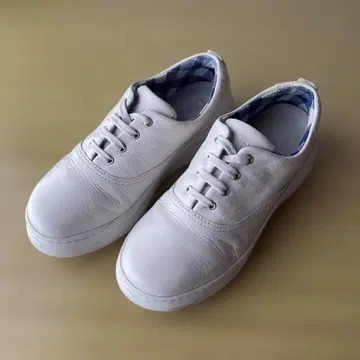 [ CAMPER 캠퍼 ] RUNNER FOUR 4홀 로우컷 스니커즈