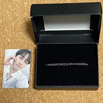 THE BOYZ 제이코브 ZENERATION 팔찌