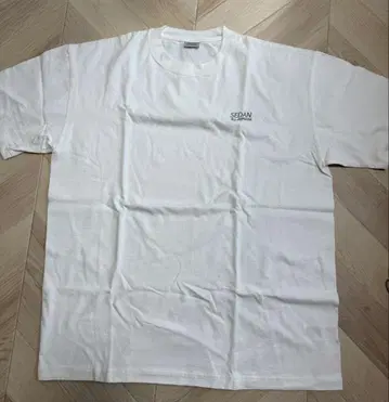 SEDAN ALL-PURPOSE 화이트 T셔츠 미사용 새상품