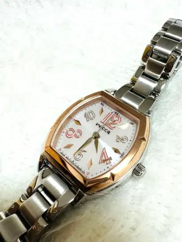 [ 새상품 ] 시티즌 Wicca 실버/로즈 골드 솔라 손목시계