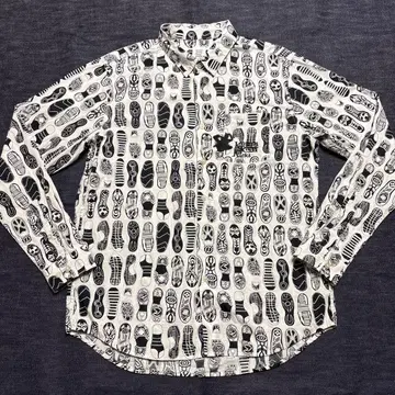 그라니프 graniph 가면라이더 콜라보 올 패턴 긴팔 셔츠 M 사이즈