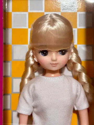 리카짱 캐슬 LICCA 22cm 인형 교실 키라짱 트위스트