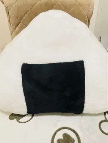 오니기리 울트라 MEGA 봉제 인형 타이토 한정판