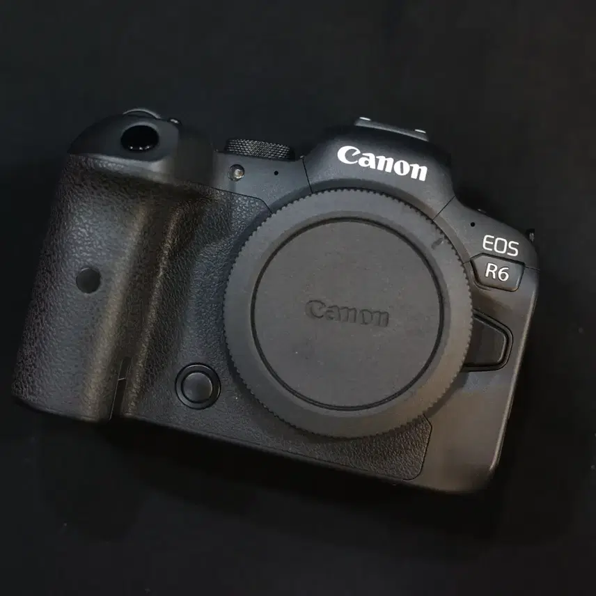 캐논 EOS R6 풀프레임 미러리스 카메라