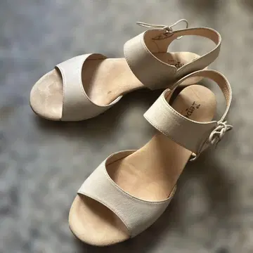 Repetto 그레이 베이지 샌들