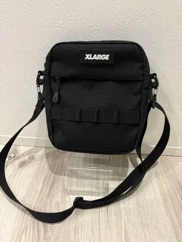 엑스라지 XLARGE 숄더백