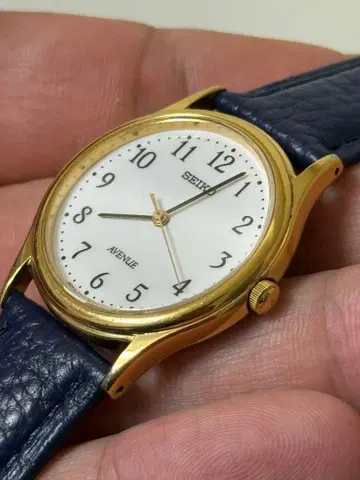 SEIKO AVENUE 손목시계 (쿼츠)