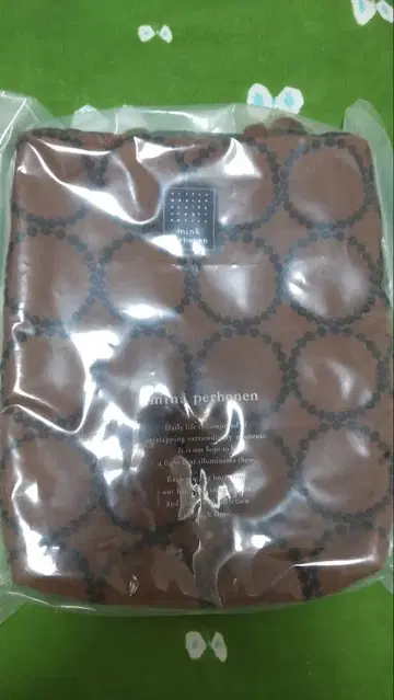 미나 페르호넨 mina perhonen 토스트백 브라운 탬버린