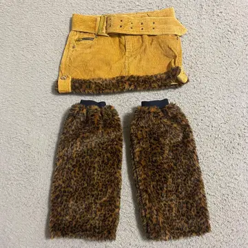 d.i.a 레오파드 무늬 미니 스커트 & 레그 워머