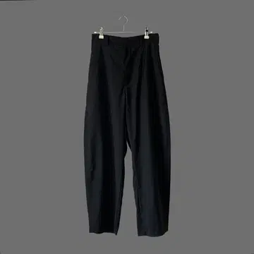 LOEFF 1 트로피컬 울 봉탕 팬츠