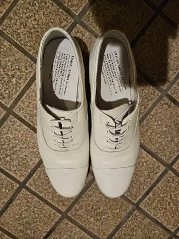 chausser 쇼세 화이트 24.5cm