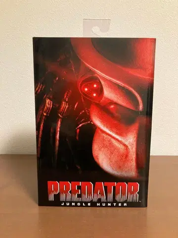 네카 프레데터 얼티밋 정글 헌터 NECA 미개봉