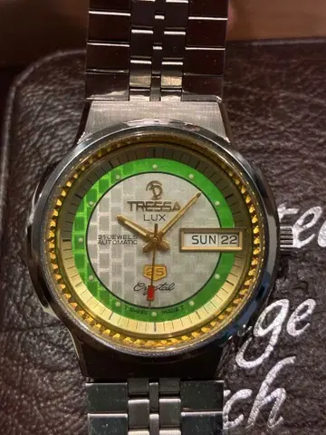 새상품급 트레사 TRESSA 남성용 손목시계