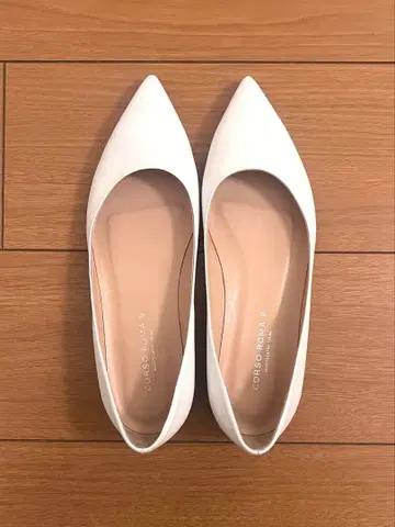 CORSO ROMA 9 화이트 플랫슈즈