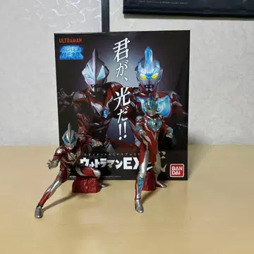 궁극의 루미너스 프리미엄 울트라맨 EX 2