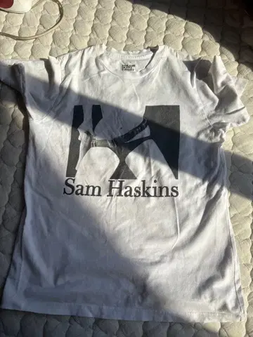 Sam Haskins 케이트 모스 티셔츠