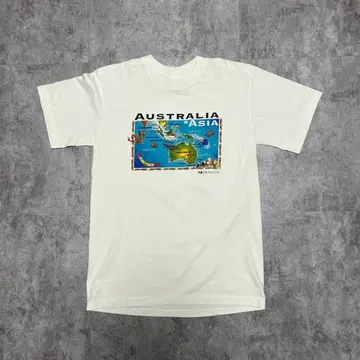 Australia Asia Map Tee Graphic PRINCESS