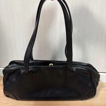 일비종떼 미니 가죽 보스턴 백 블랙