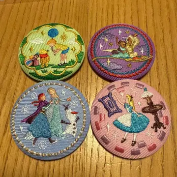 디즈니 자수 캔뱃지 4개 세트