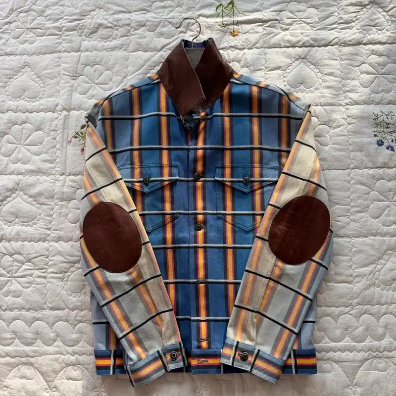 JW 앤더슨 송아지가죽레더 디테일 자켓 made in Italy