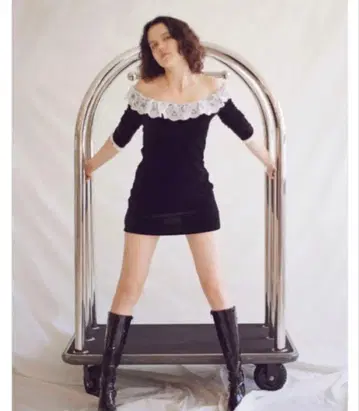 [새상품] the virgins 원피스 벨벳 레이스 ops