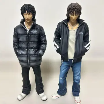 크로우즈&worst 구리토라, 메구미조 피규어만 2체 세트