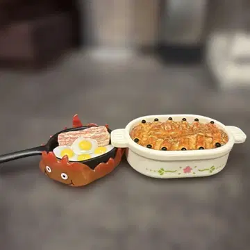 지브리 파크 한정판 마그넷 2점 하울의 움직이는 성 마녀 배달부 키키