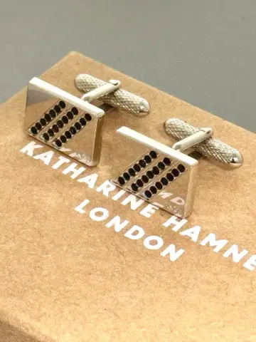 캐서린 햄넷 커프스 링크
