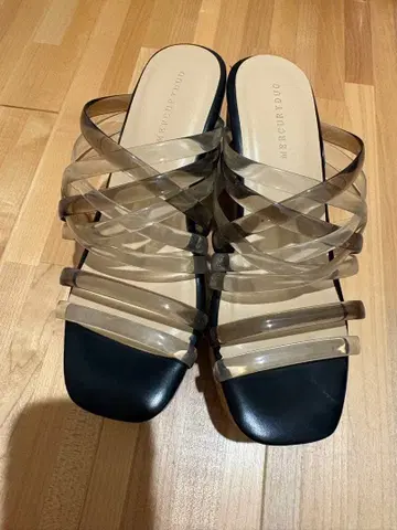 MERCURYDUO 머큐리 듀오 클리어 튜브 웨지 샌들