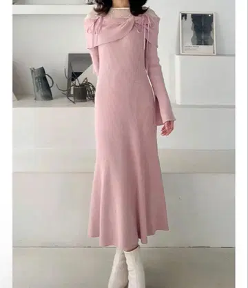 머큐리 듀오 레이스 절개 오프숄더 니트 원피스 mercuryduo