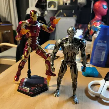 zdtoys 마크43과 shf 울트론 세트