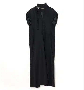 LAURA ROUND SHAPE SLEEVELESS DRESS 36