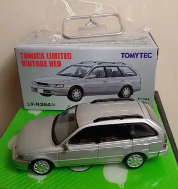 토미카 리미티드 빈티지 네오 토요타 코롤라 왜건 L 투링 새상품