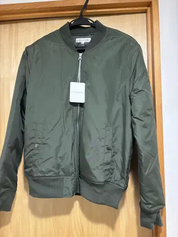 ASTRONOMY MA-1 자켓