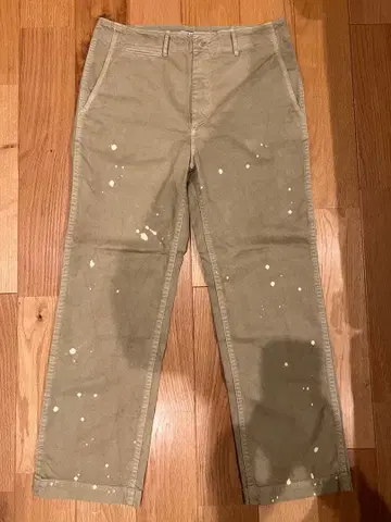 미사용 새상품 AURALEE 2026SS 치노 팬츠 4 A26SP03LF