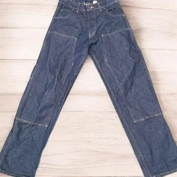 프리즌 블루 더블니 32inch