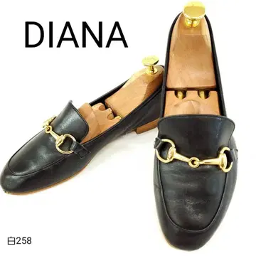 다이애나 새상품급 비트 로퍼 금장 장식 천연 가죽 23cm