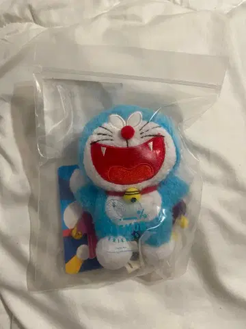 100% 도라에몽 & 프렌즈 봉제 인형 키체인 드라큘라 세트