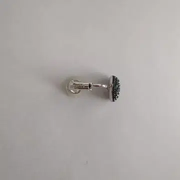 스와로브스키 하트 귀찌