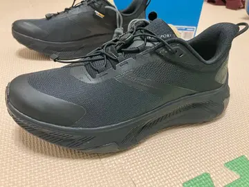 호카 트랜스포트 2 블랙 스니커즈 27.5 와이드