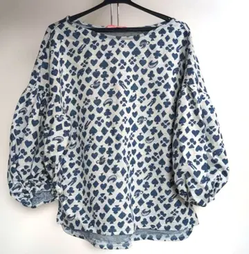 츠모리치사토, TSUMORI CHISATO