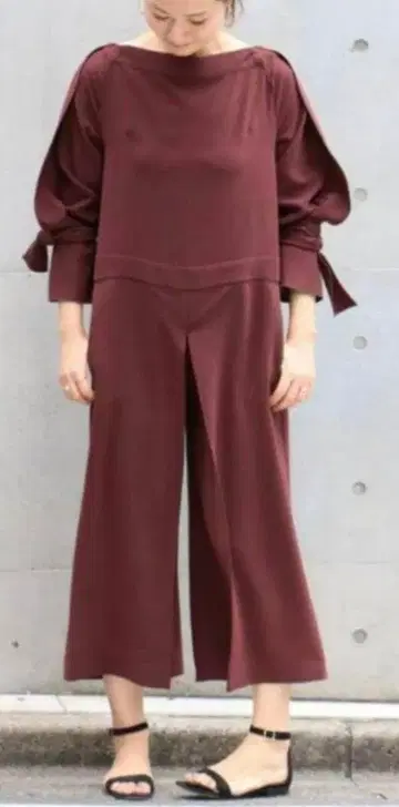 NOBLE 노블 프레임워크 오버롤