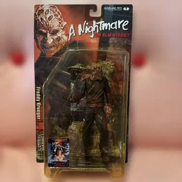 McFARLANE TOYS 무비매니악스4 엘름가의 악몽 (프레디)