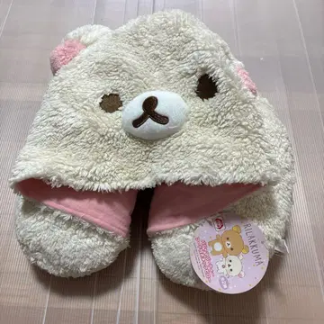 코리락쿠마 후드 부착 넥 필로우