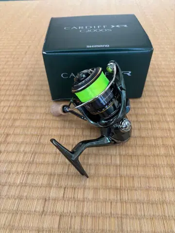 23 카디프 XR C2000S 스피닝 릴