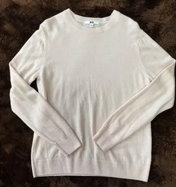 유니클로 캐시미어 니트 스웨터