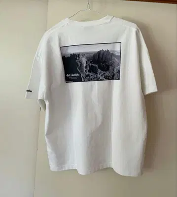 컬럼비아 T셔츠 s 사이즈