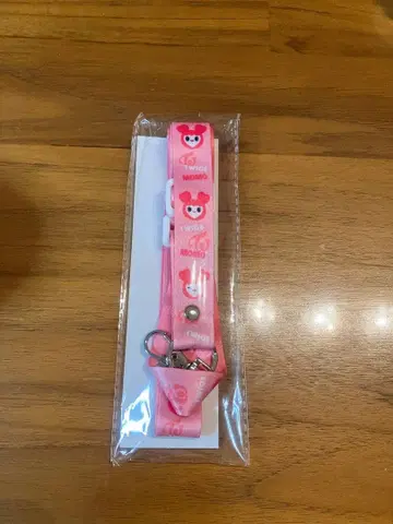 새상품 TWICE MOMO 모모 넥스트랩 twice 모블리 백