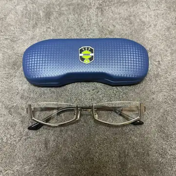 [레어] [월드 트리거] 미쿠모 슈 안경 케이스 포함